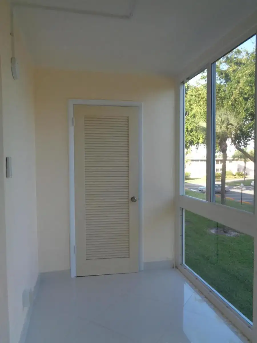 2566 Garden Drive S # 209, Lake Worth FL 33461 photo 3
