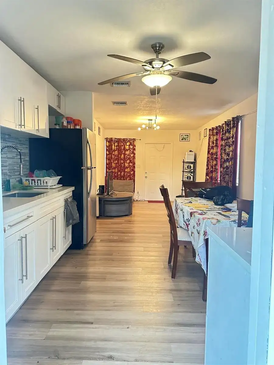 725 58th Street, West Palm Beach FL 33407 photo 4