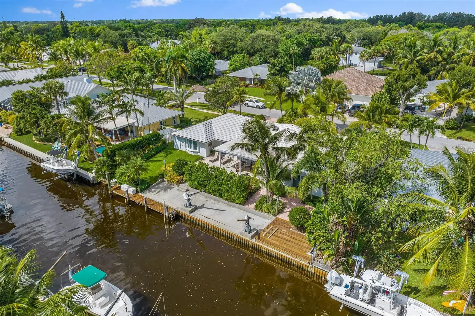 18150 Perigon Way, Jupiter FL 33458 photo 2