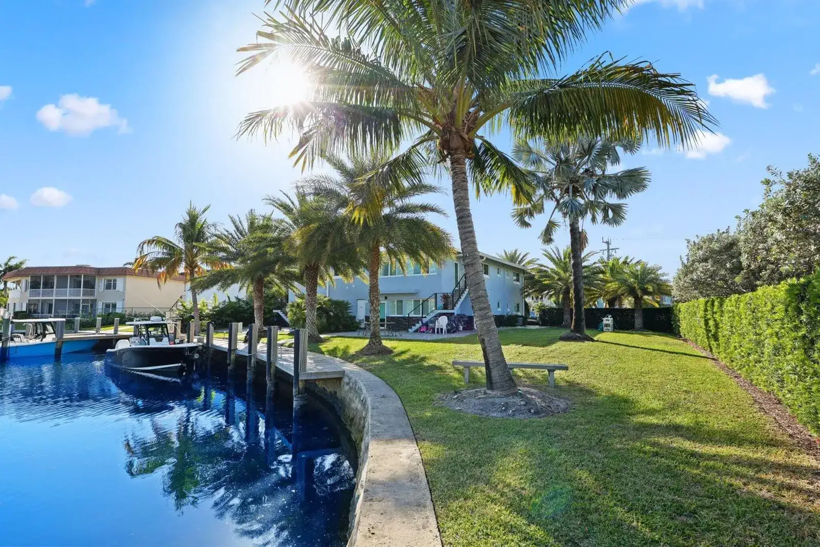 830 SE 22nd Avenue, Pompano Beach FL 33062 photo 2