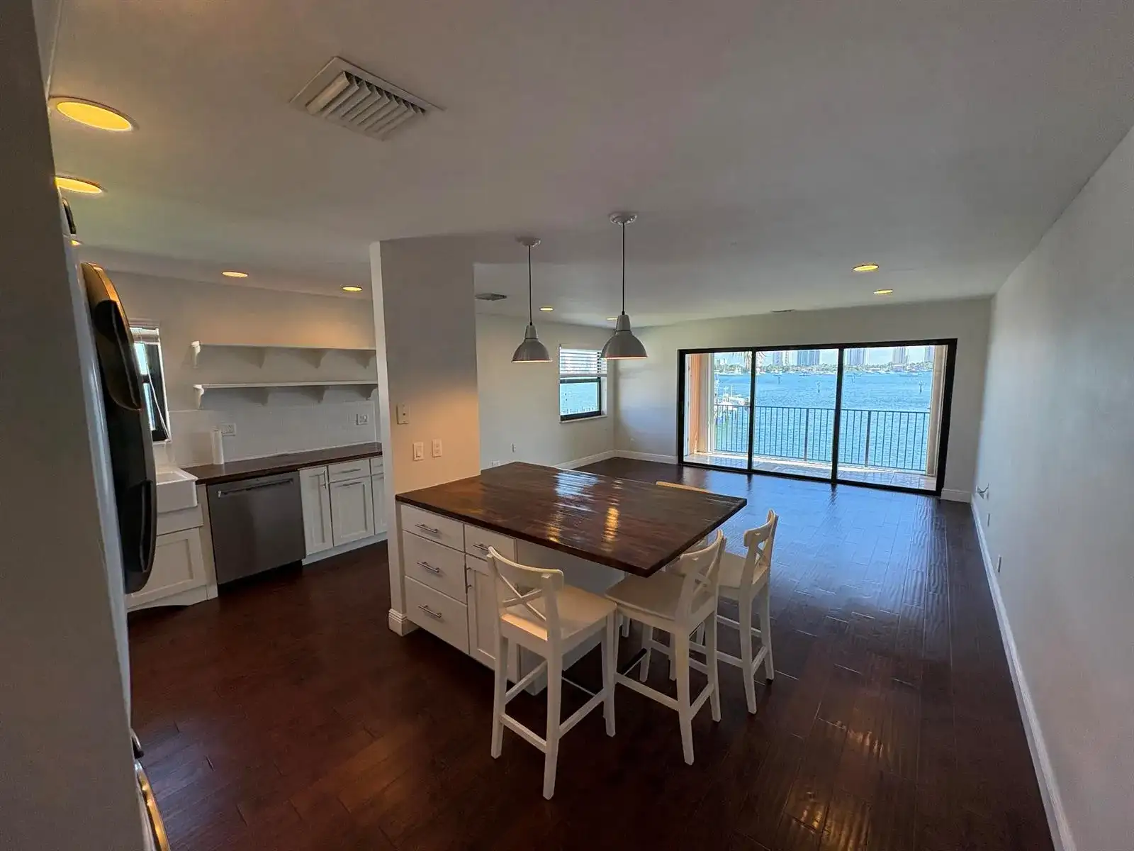 360 Wilma Circle # 5, Riviera Beach FL 33404 photo 5
