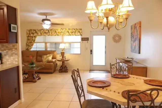 1011 Cornwall A # 1011, Boca Raton FL 33434 photo 2