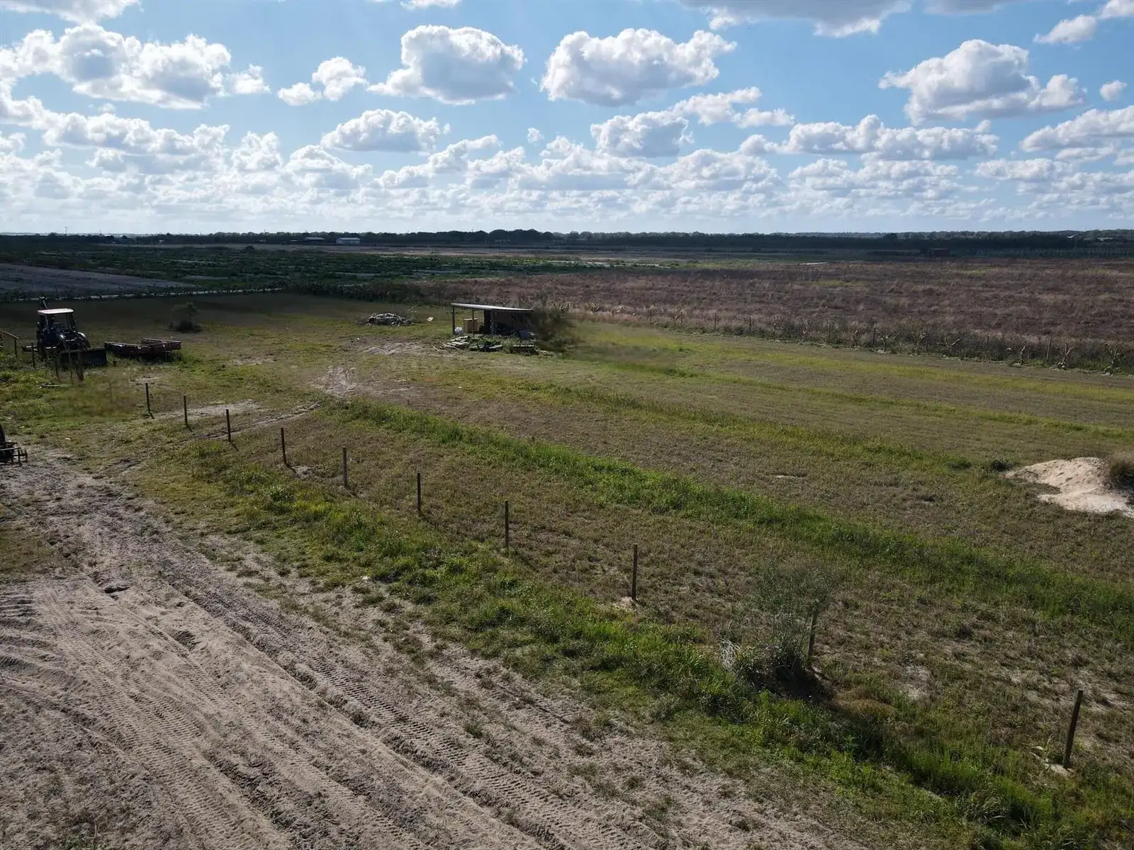 6694 5th Road, FL 33935 photo 2
