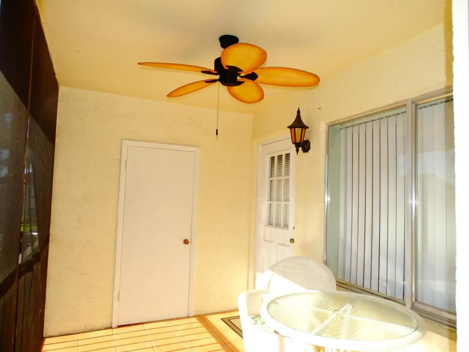 409 Pine Glen Lane # 2, FL 33463 photo 3