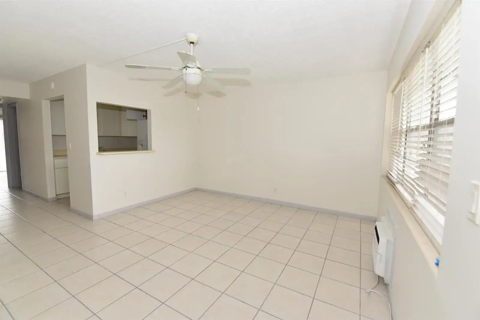 164 Andover G, West Palm Beach FL 33417 photo 3