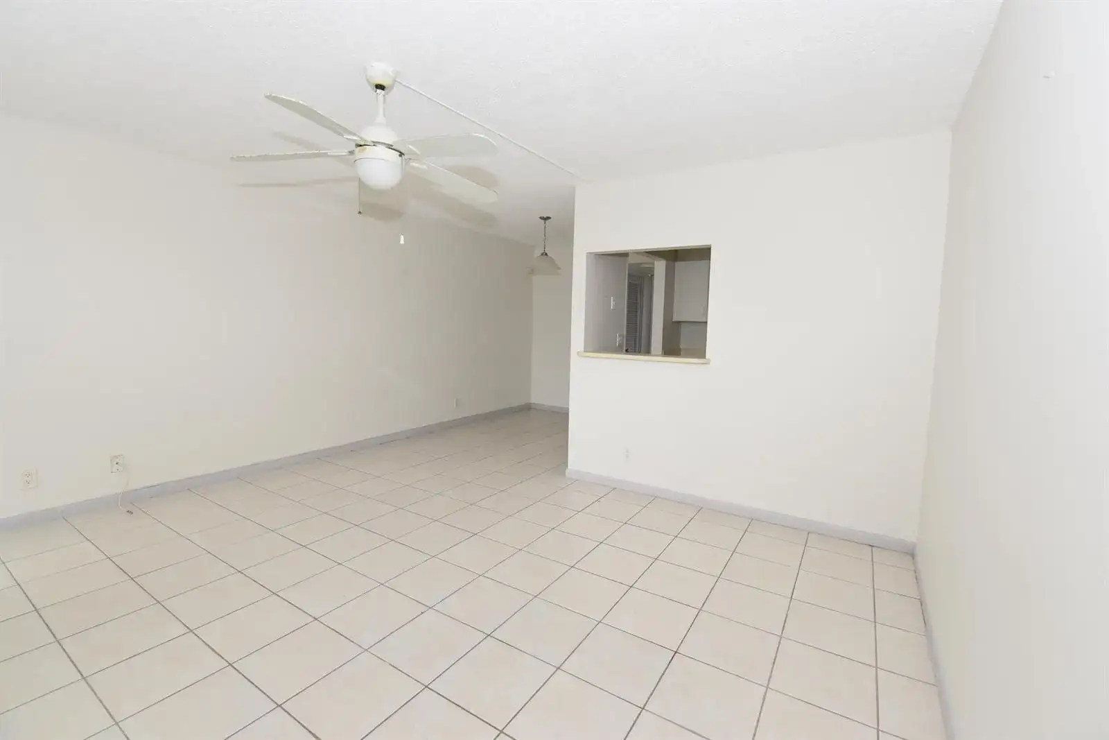 164 Andover G, West Palm Beach FL 33417 photo 4