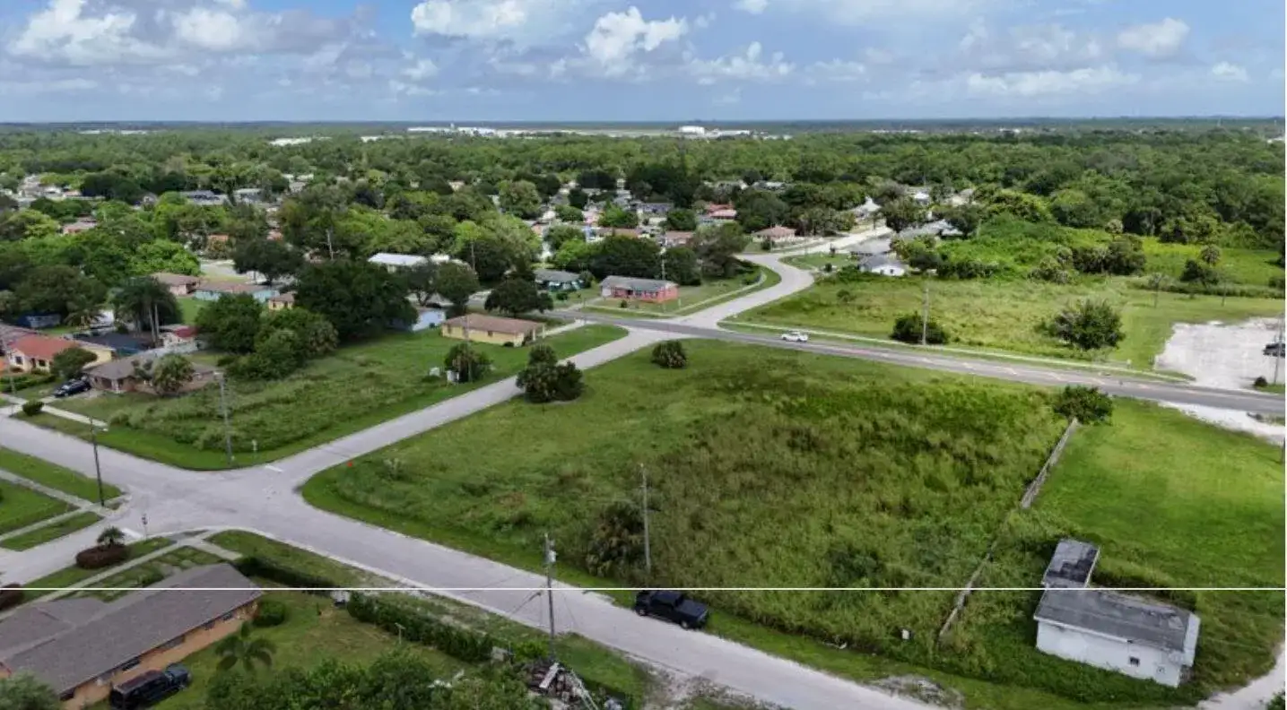Tbd Bedford Drive, Fort Pierce FL 34946 photo 3