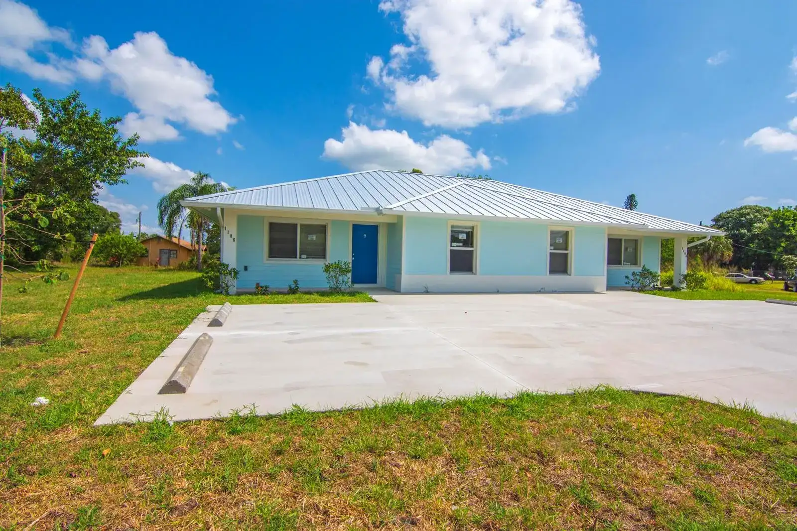 1405 Avenue G Apt A, Fort Pierce FL 34950 photo 3