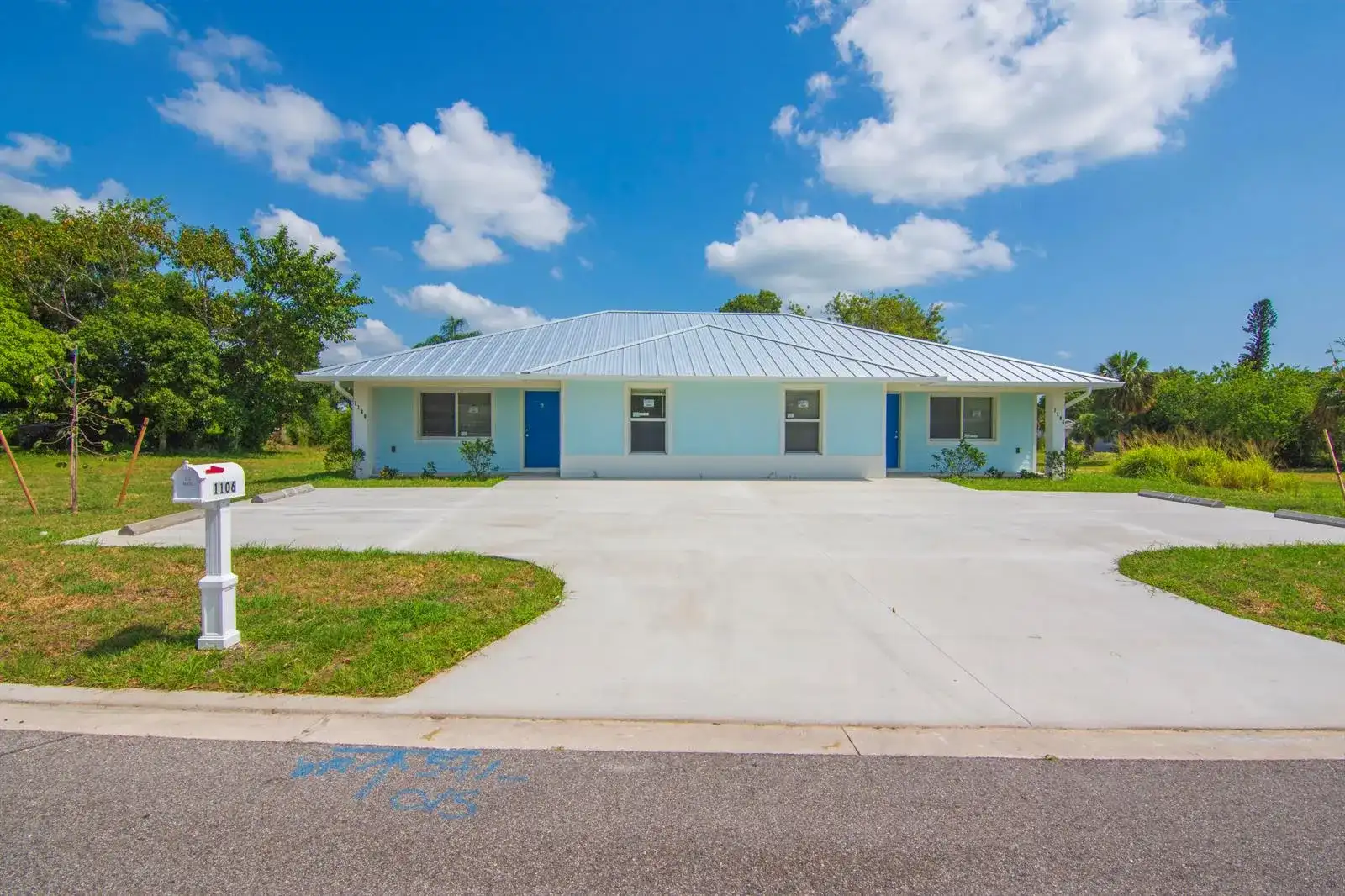 1405 Avenue G Apt A, Fort Pierce FL 34950 photo 4