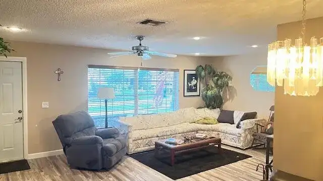 609 SW 4th Avenue, Boynton Beach FL 33426 photo 4