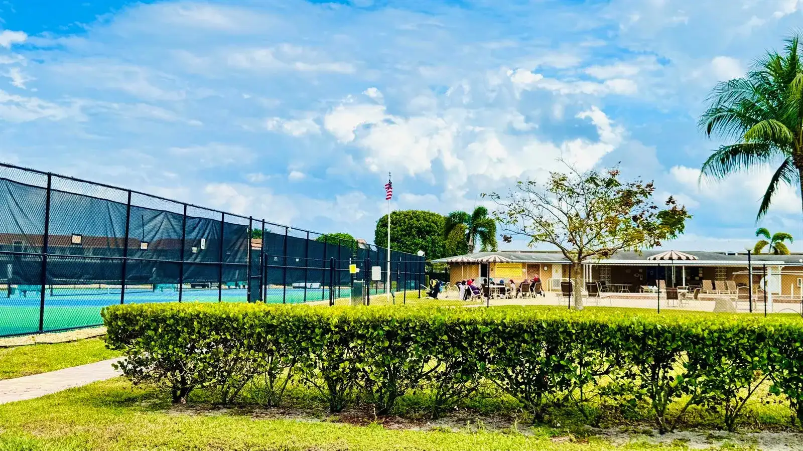 164 Kent # J, West Palm Beach FL 33417 photo 4