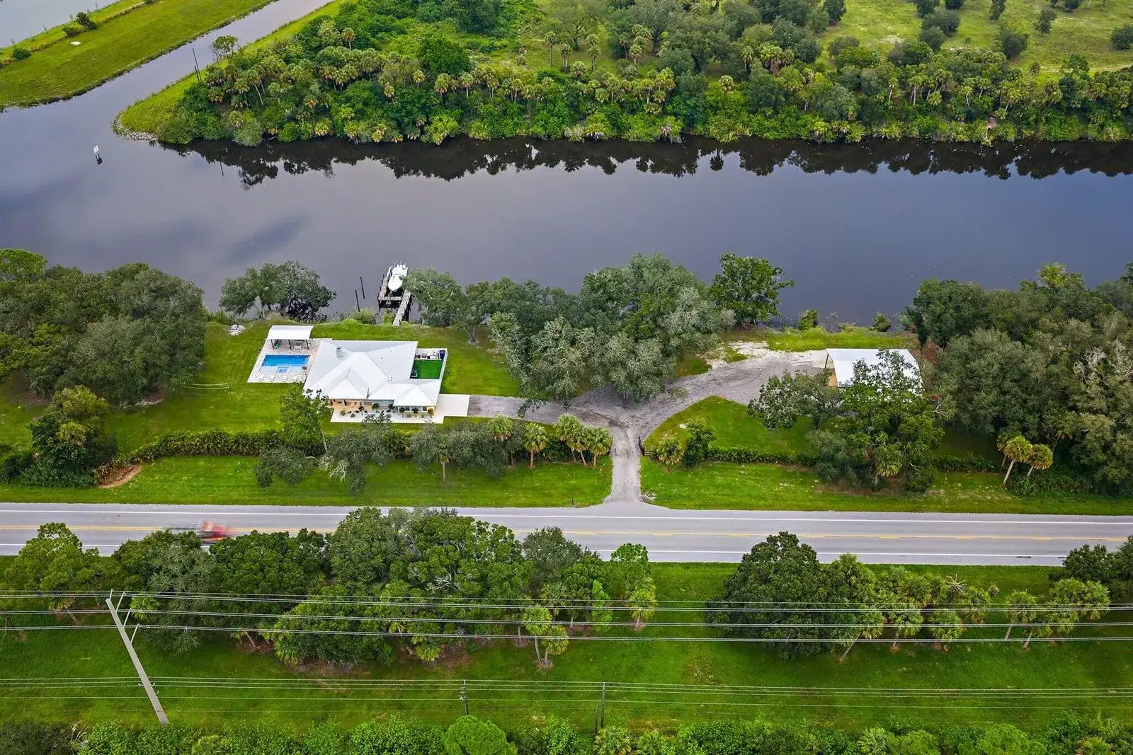 12955 SW Kanner Highway, FL 34956 photo 5