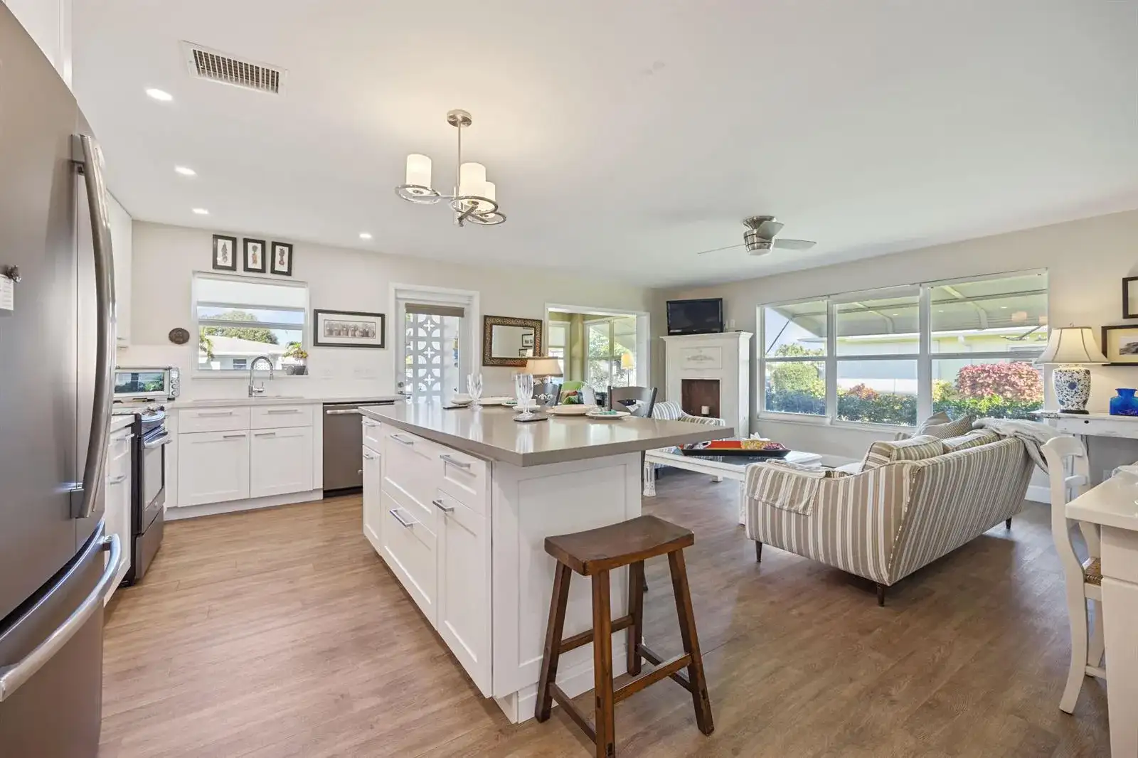 200 South Boulevard # A, Boynton Beach FL 33435 photo 3