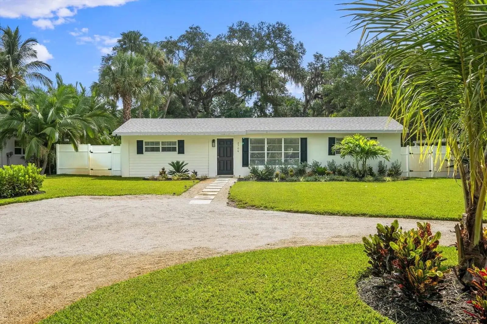 2706 10th Avenue, Vero Beach FL 32960 photo 4