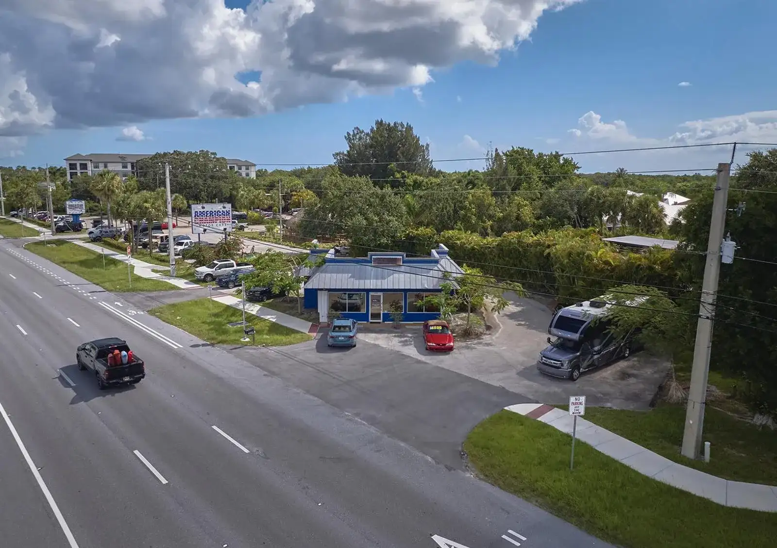 2095 NW Federal Highway, Jensen Beach FL 34957 photo 2