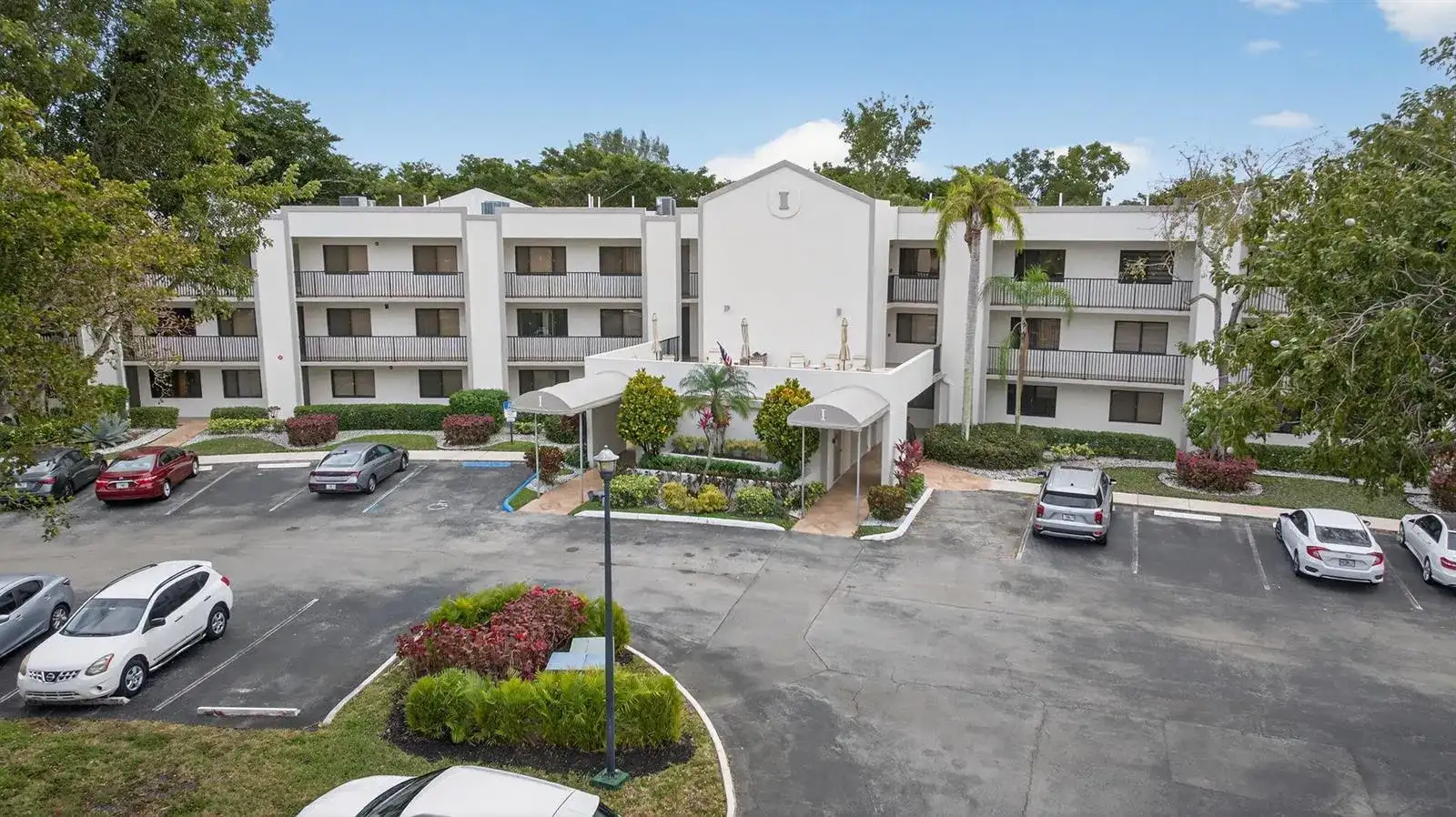 10837 W Clairmont Circle # 208, Tamarac FL 33321 photo 2
