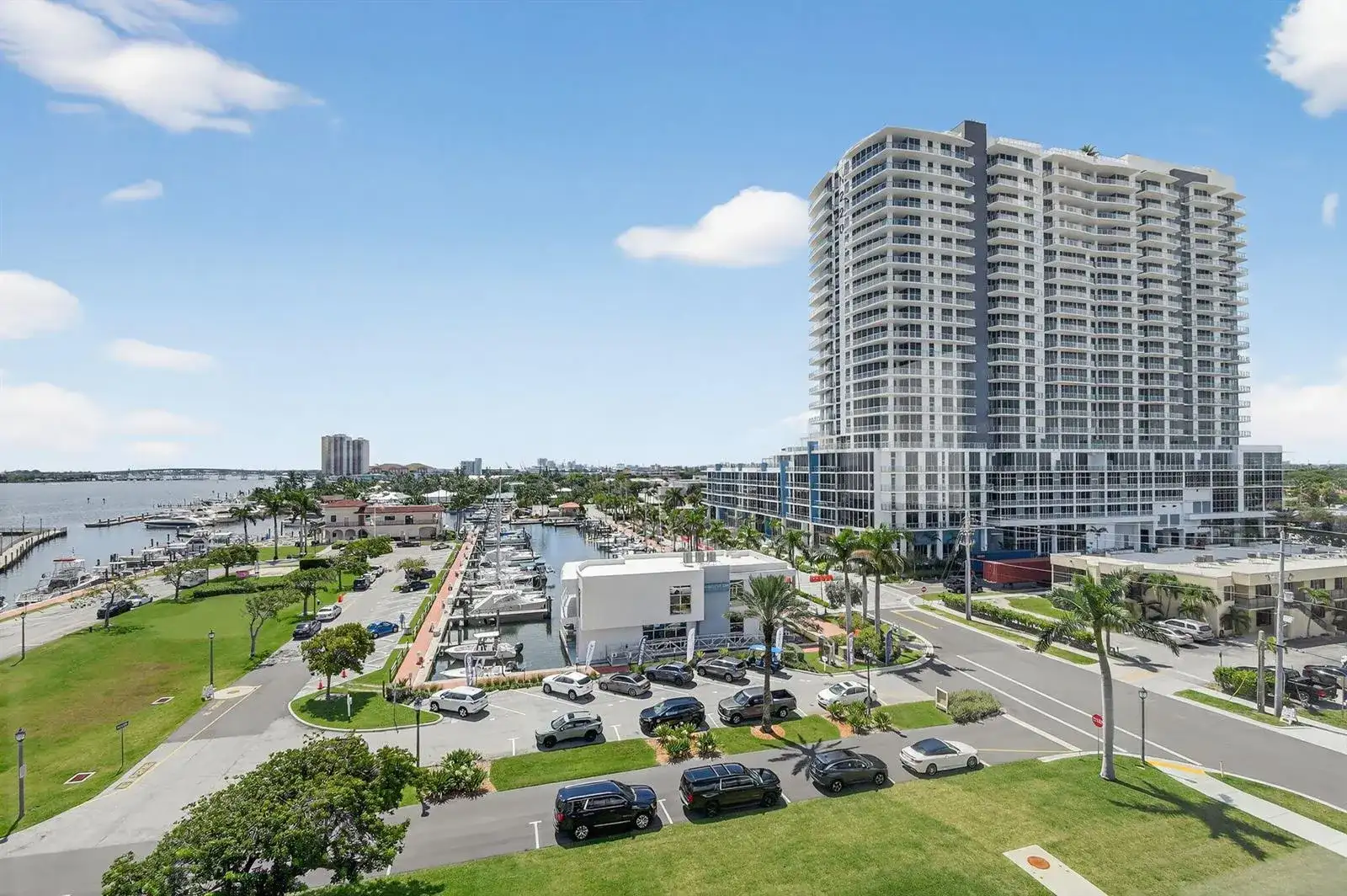301 Lake Shore Drive # 711, Lake Park FL 33403 photo 2