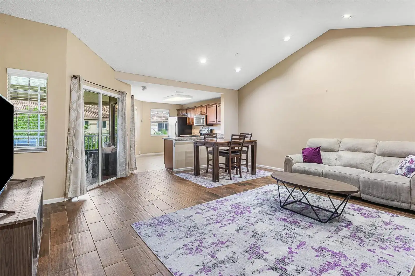 6626 Via Regina, Boca Raton FL 33433 photo 5