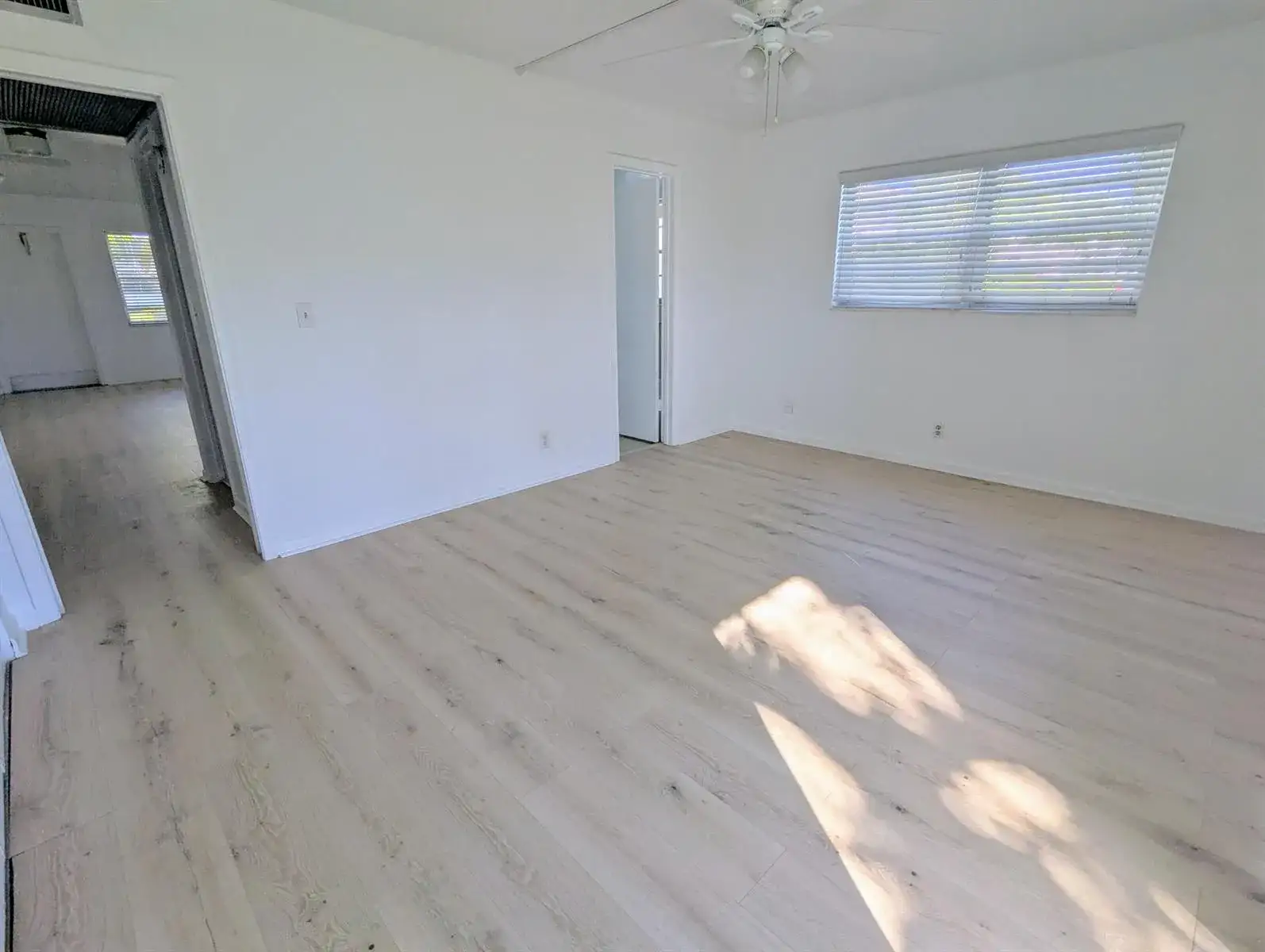 353 Sheffield O, West Palm Beach FL 33417 photo 5