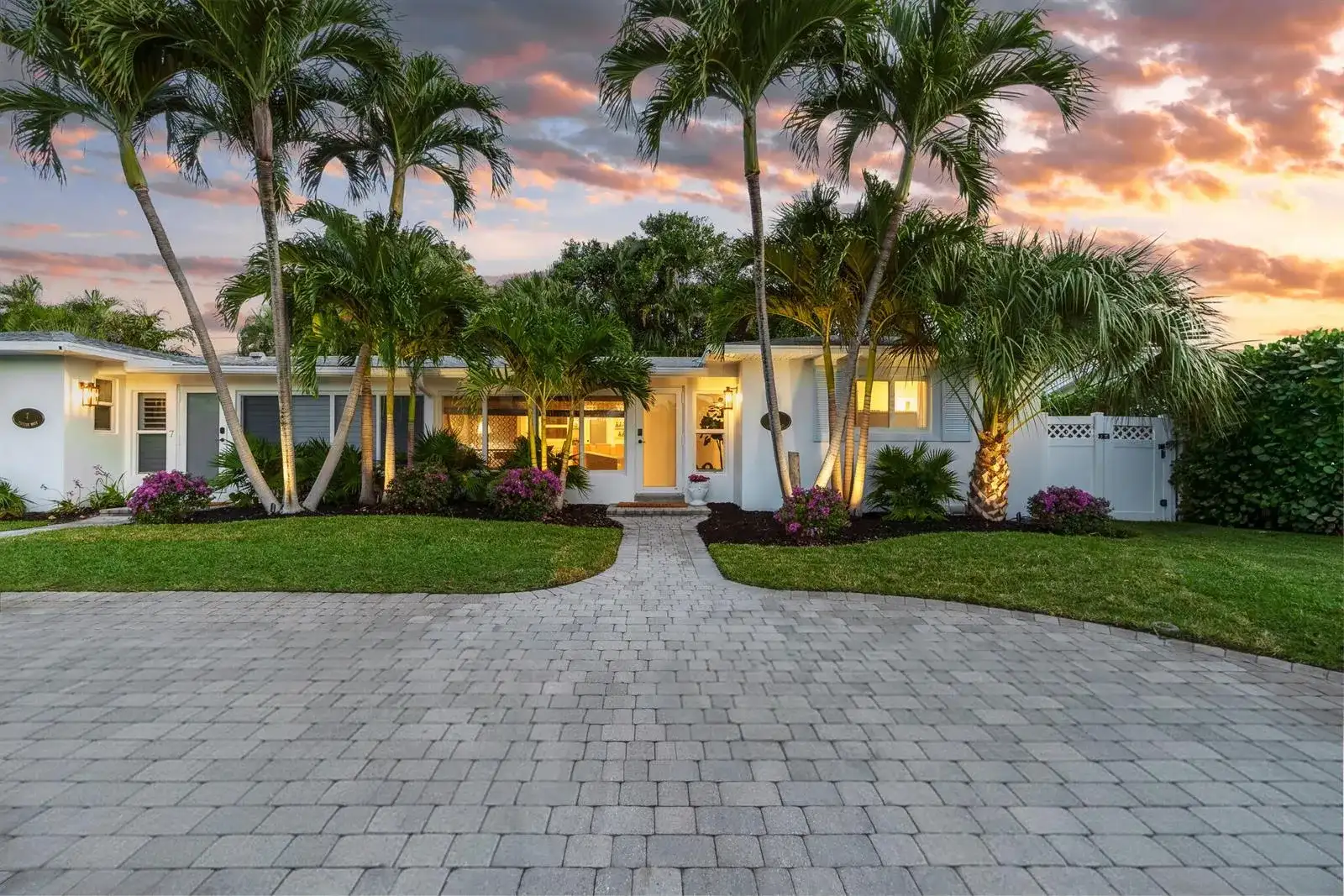 7 Fayette Drive, Ocean Ridge FL 33435 photo 2
