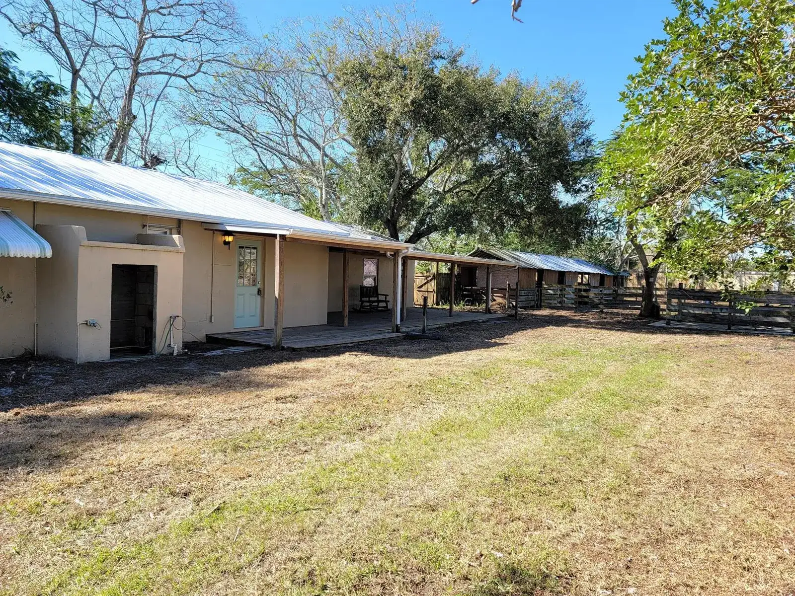 4362 W Midway Road, Fort Pierce FL 34981 photo 5