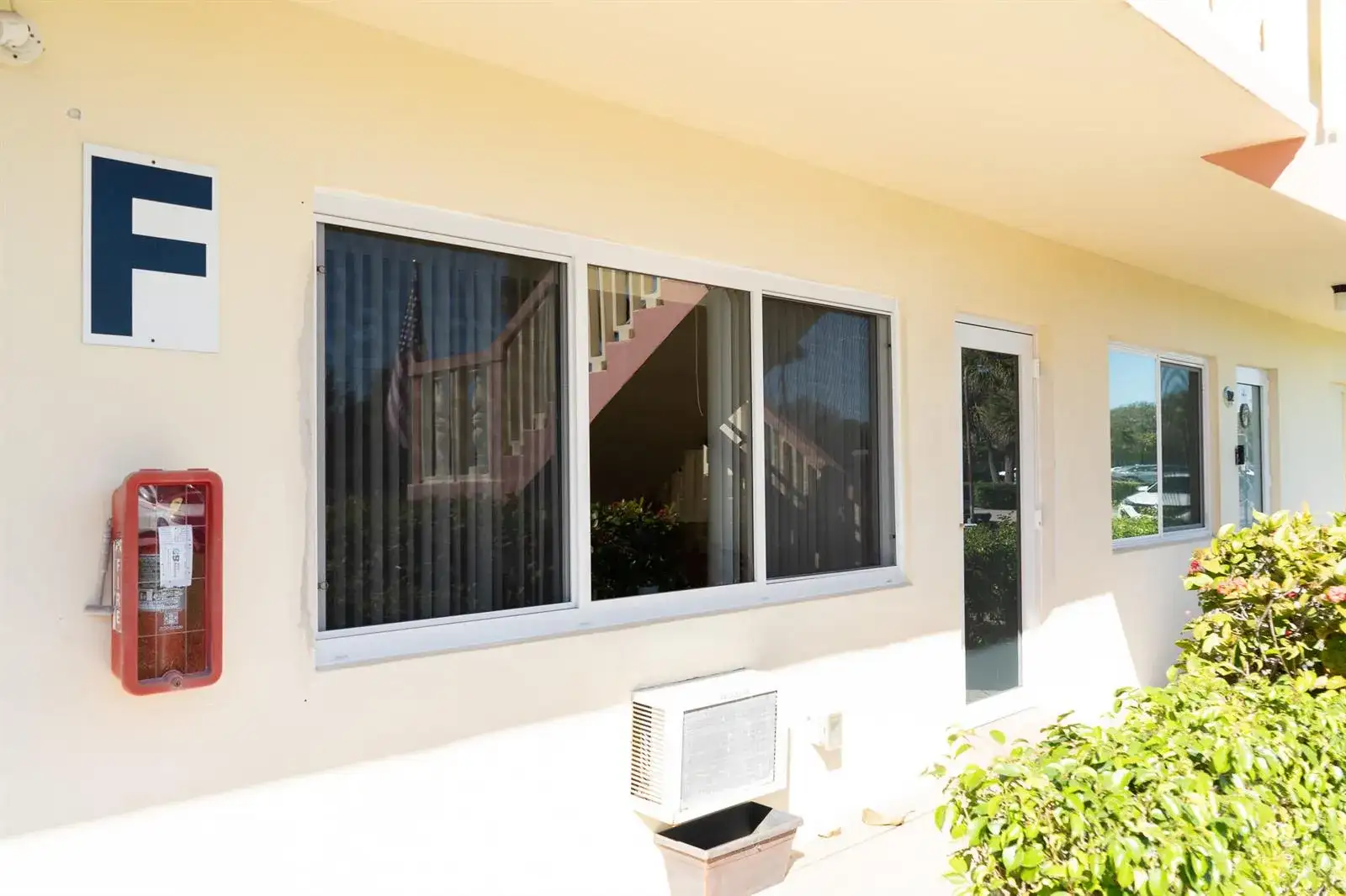 131 Easthampton F, West Palm Beach FL 33417 photo 5