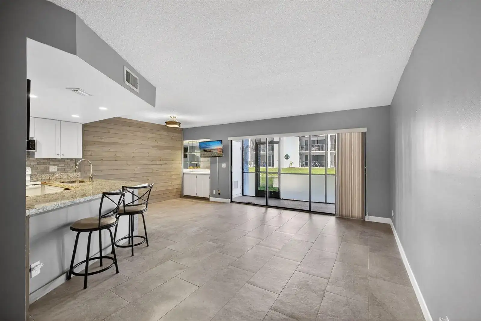 1605 S Us Highway 1 # D105, Jupiter FL 33477 photo 4