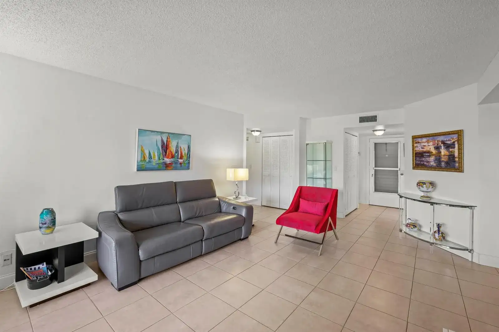 3871 Via Poinciana # 104, Lake Worth FL 33467 photo 4