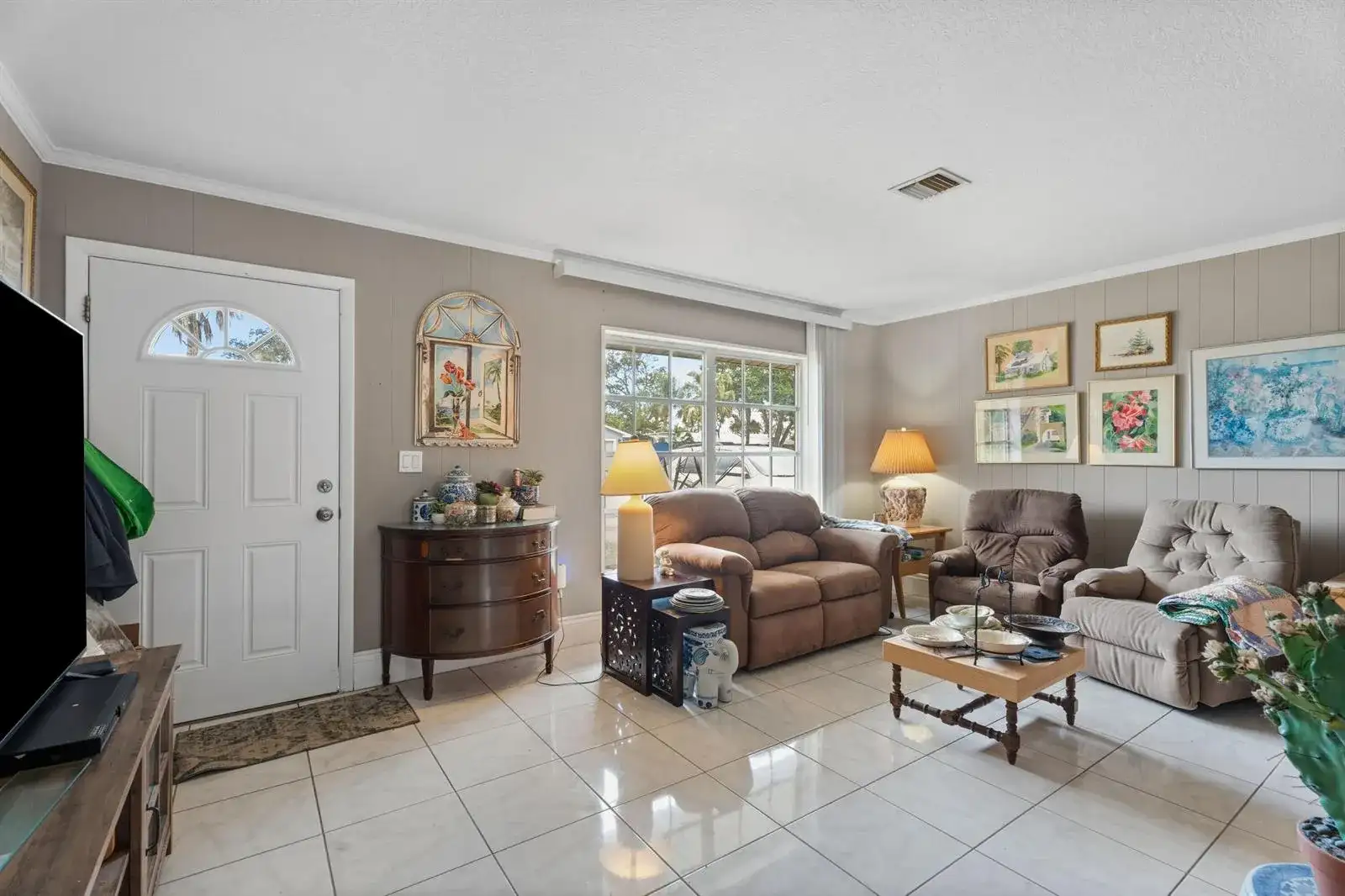 464 SE Asbury Lane, Port St. Lucie FL 34983 photo 2