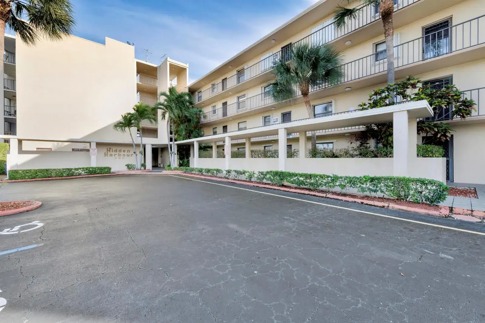 890 N Federal Highway # 406, Lantana FL 33462 photo 3