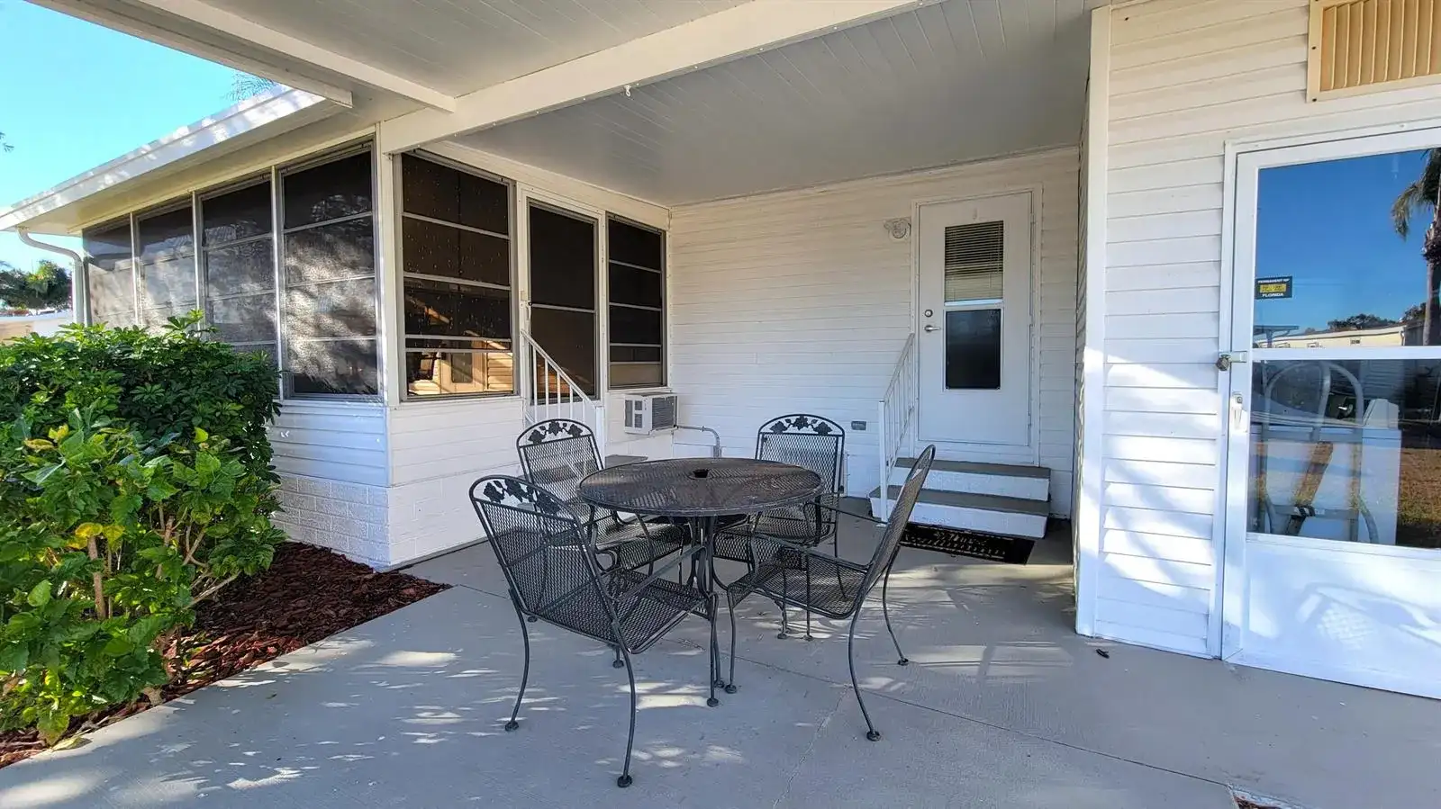 334 Seahorse Terrace, Fort Pierce FL 34982 photo 2