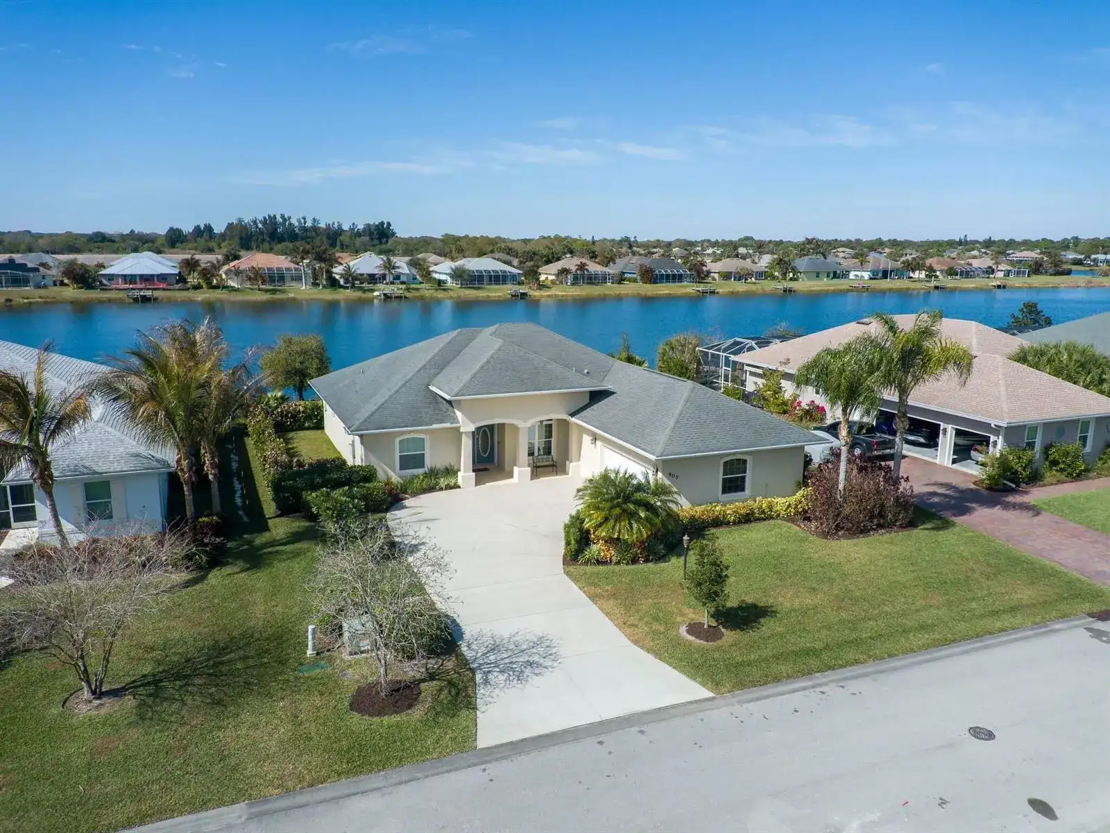 907 Yearling Trail, Sebastian FL 32958 photo 2