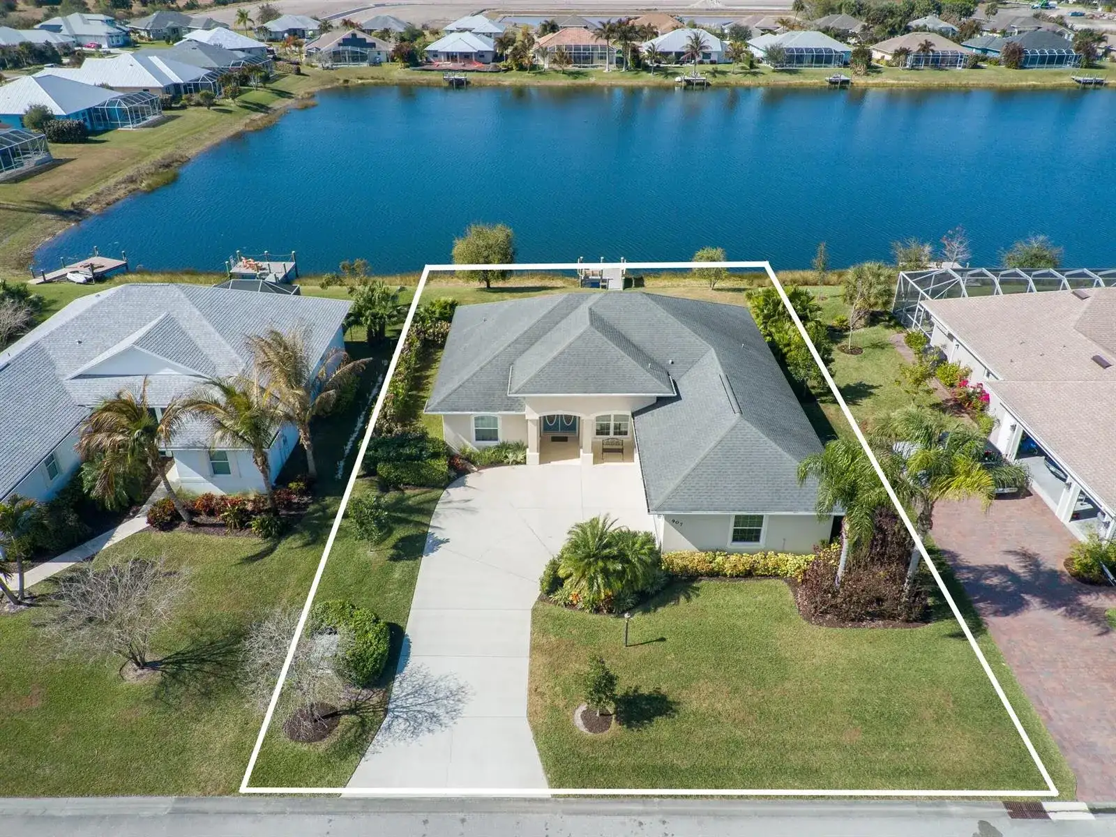 907 Yearling Trail, Sebastian FL 32958 photo 3