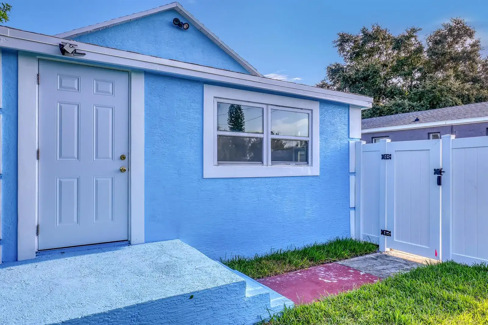 180 W 15th Street, Riviera Beach FL 33404 photo 4