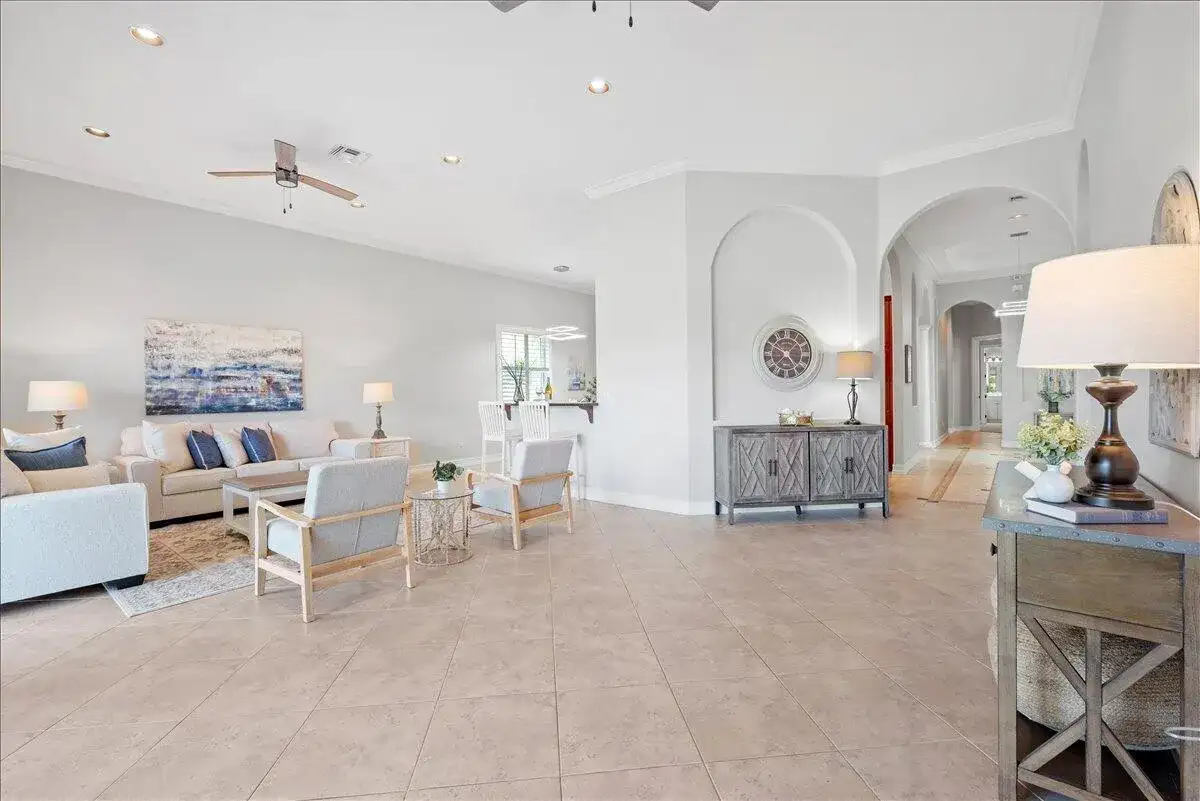 1254 River Reach Drive, Vero Beach FL 32967 photo 4