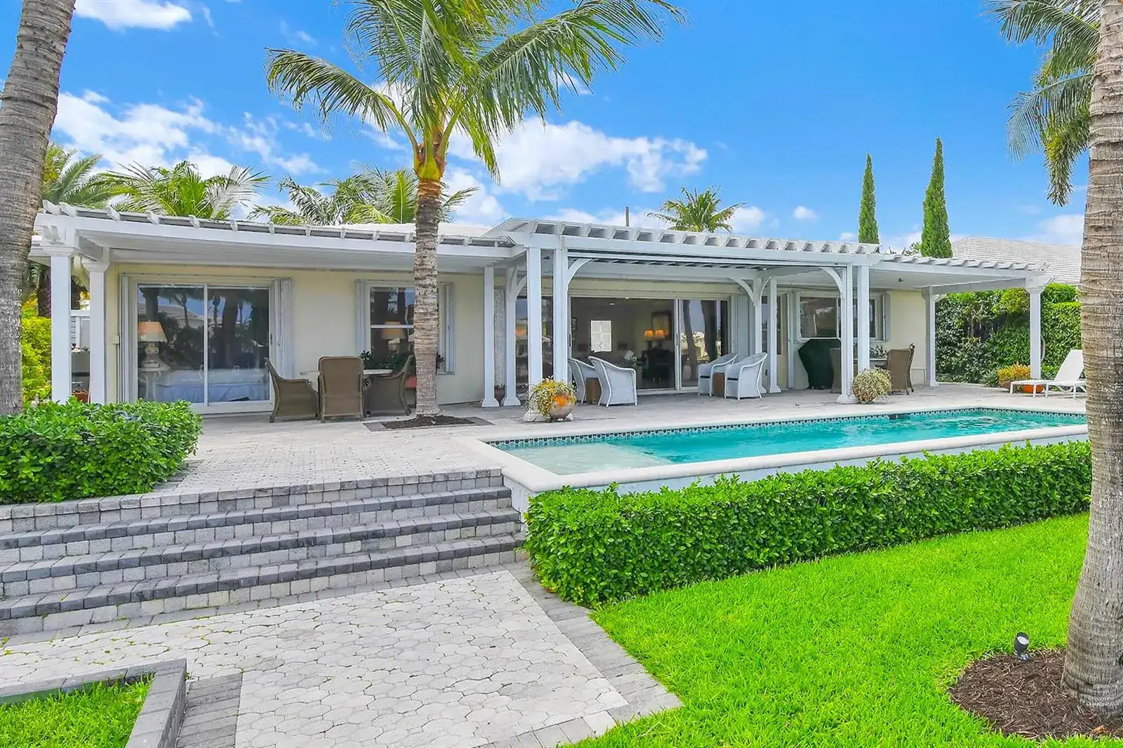 3211 Karen Drive, Delray Beach FL 33483 photo 2