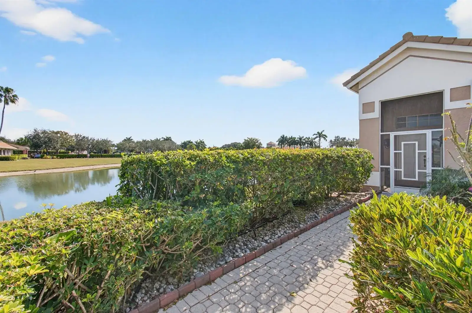 6862 Swansea Lane, Boynton Beach FL 33472 photo 3