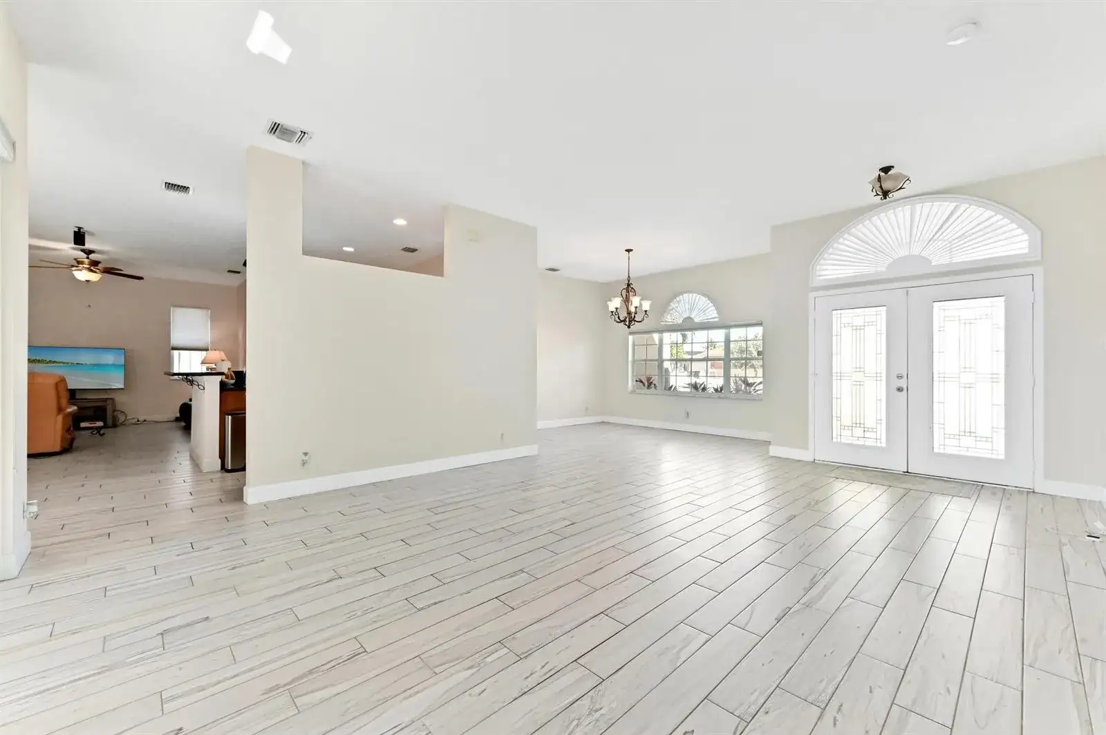 1791 Pierce Drive, FL 33460 photo 4