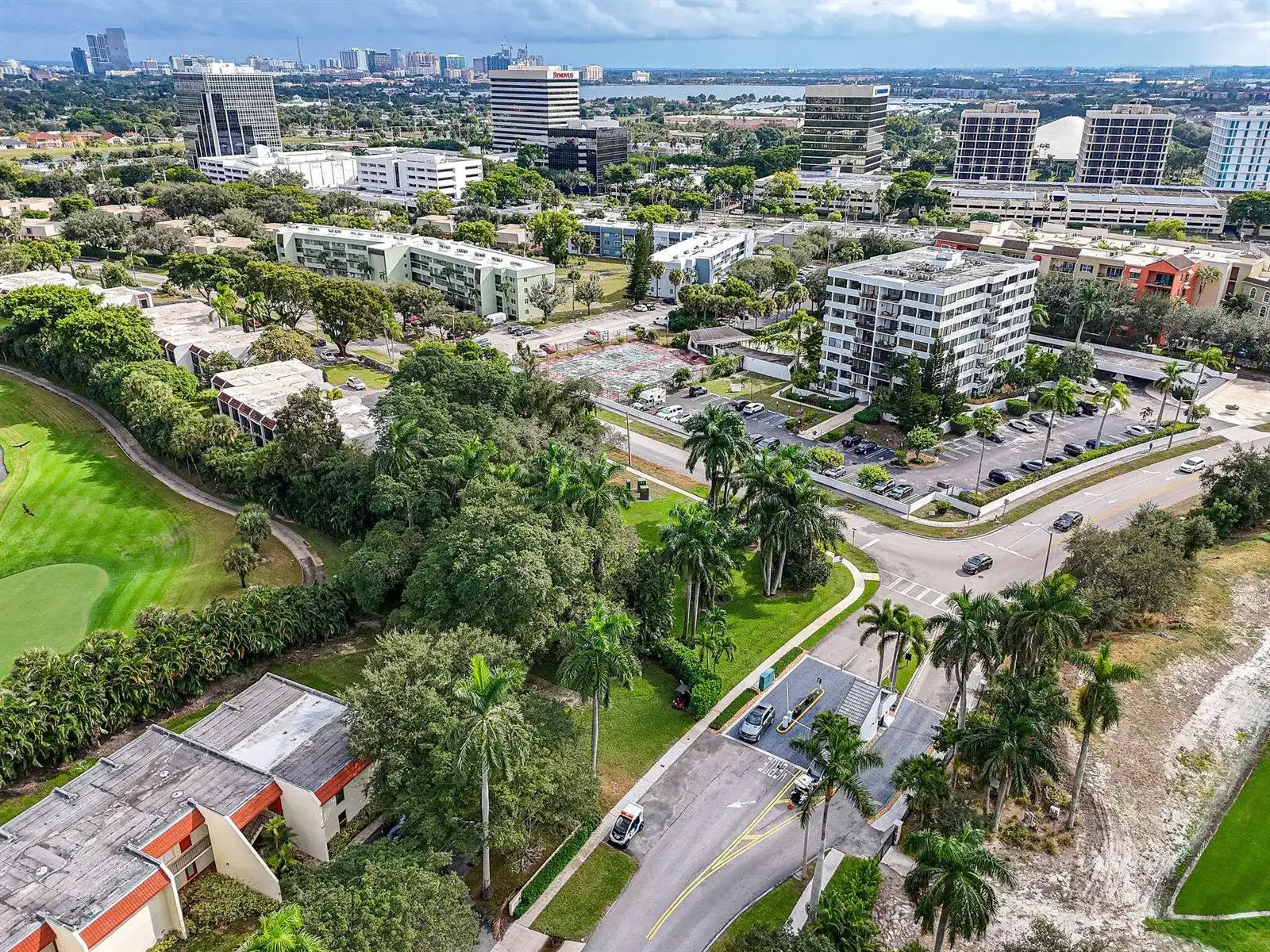 1617 Embassy Drive, West Palm Beach FL 33401 photo 2