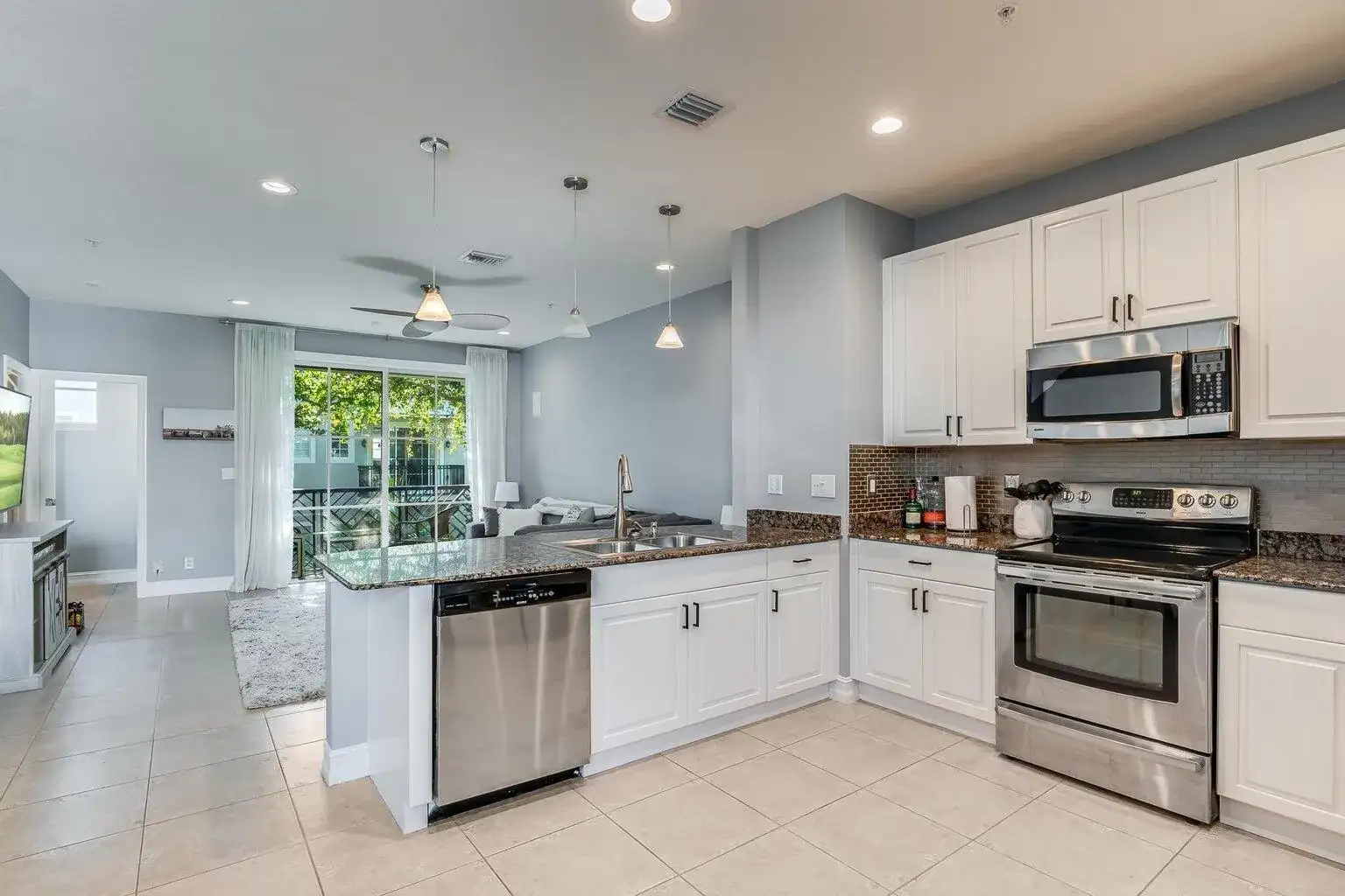 75 Atlantic Grove Way, Delray Beach FL 33444 photo 5