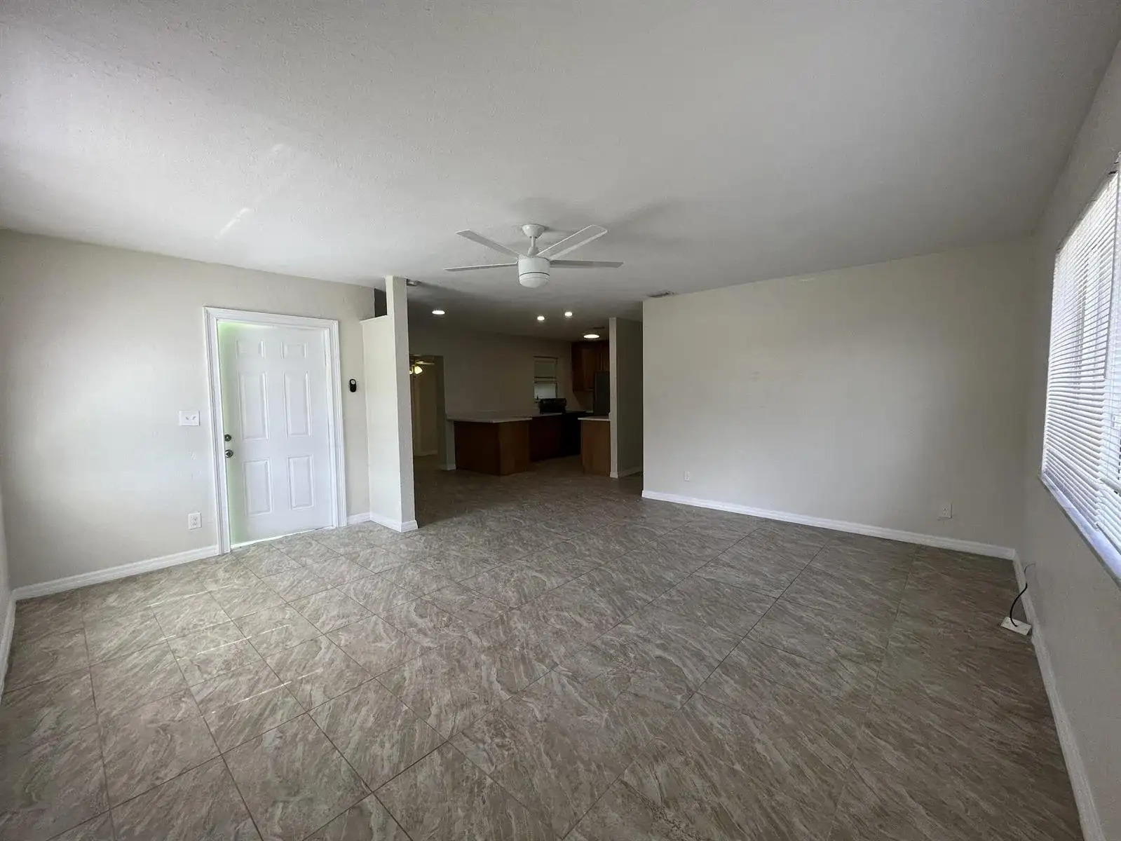 285 SE Abeto Lane, Port St. Lucie FL 34983 photo 4