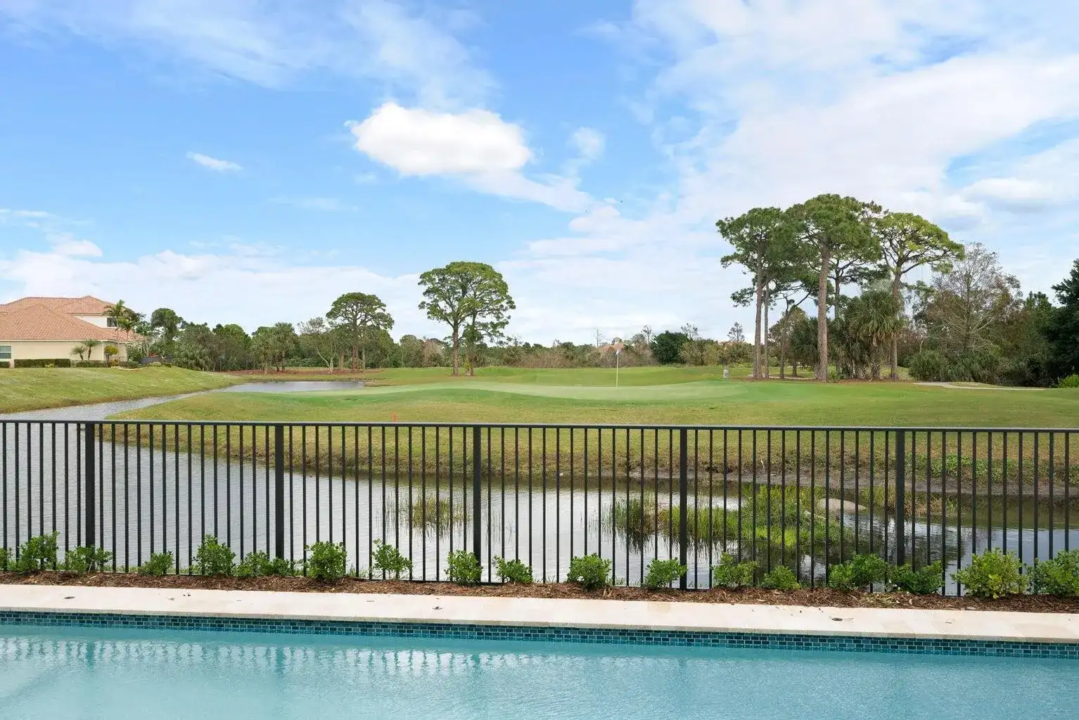 109 SE Via Verona, Port St. Lucie FL 34984 photo 4