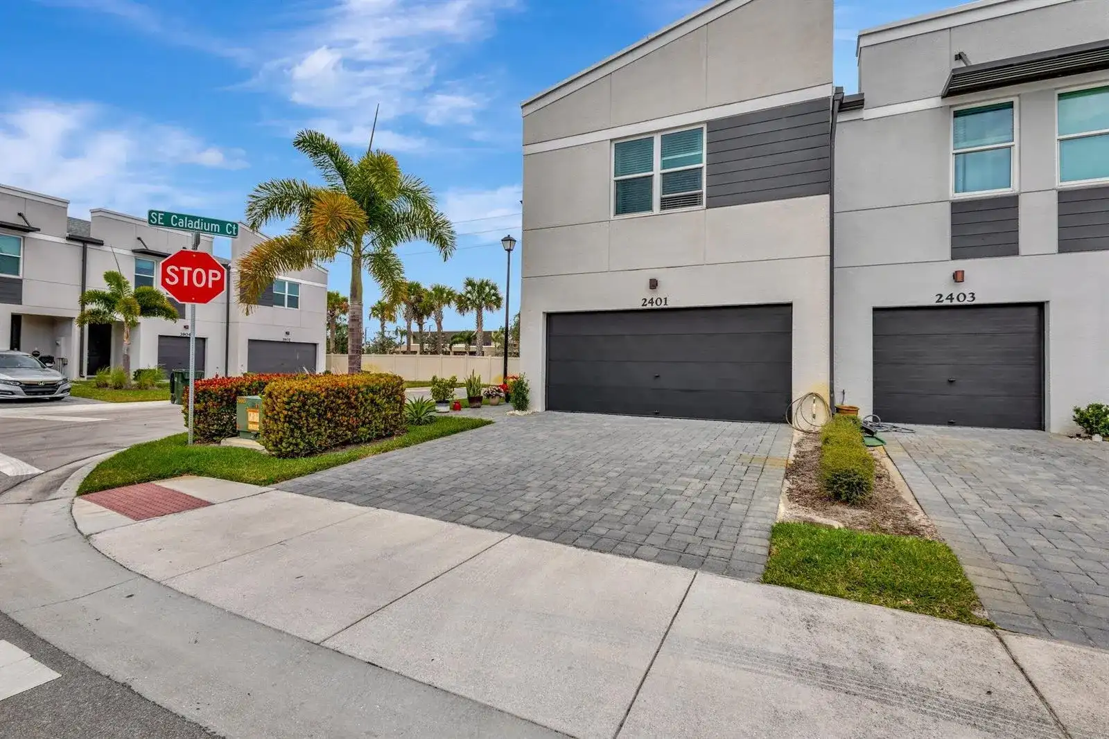 2401 SE Tarvest Way, Stuart FL 34997 photo 4