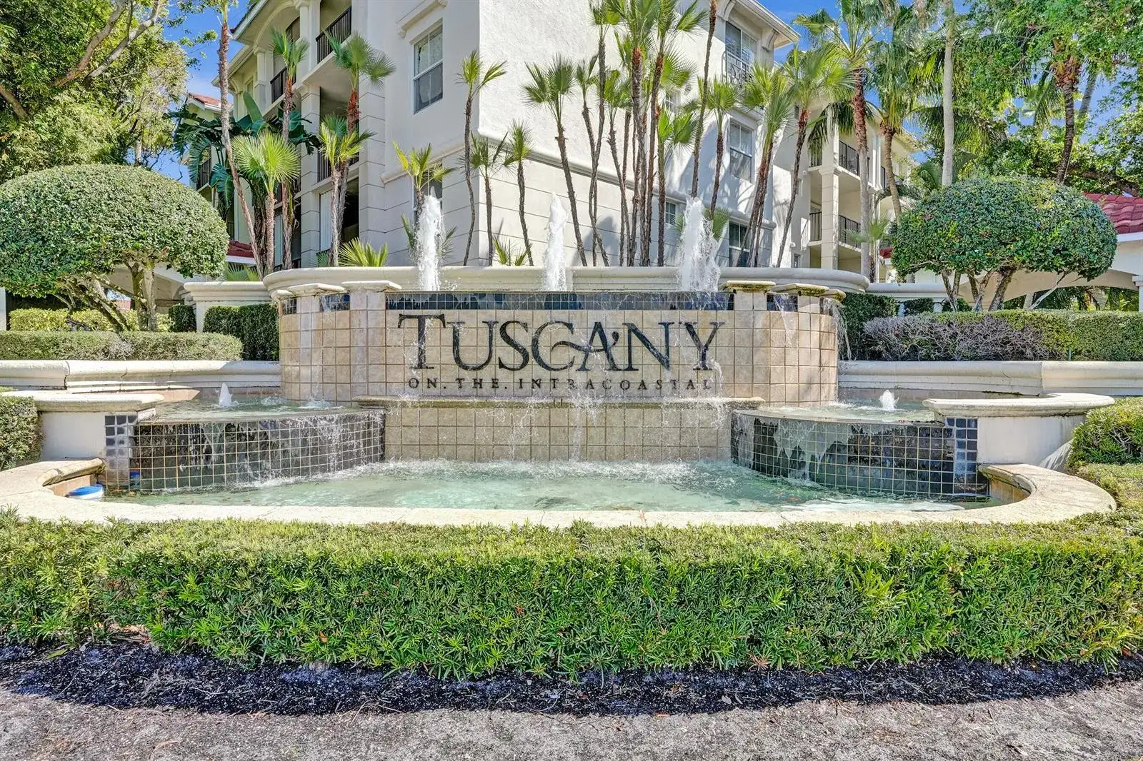 2113 Tuscany Way, Boynton Beach FL 33435 photo 3