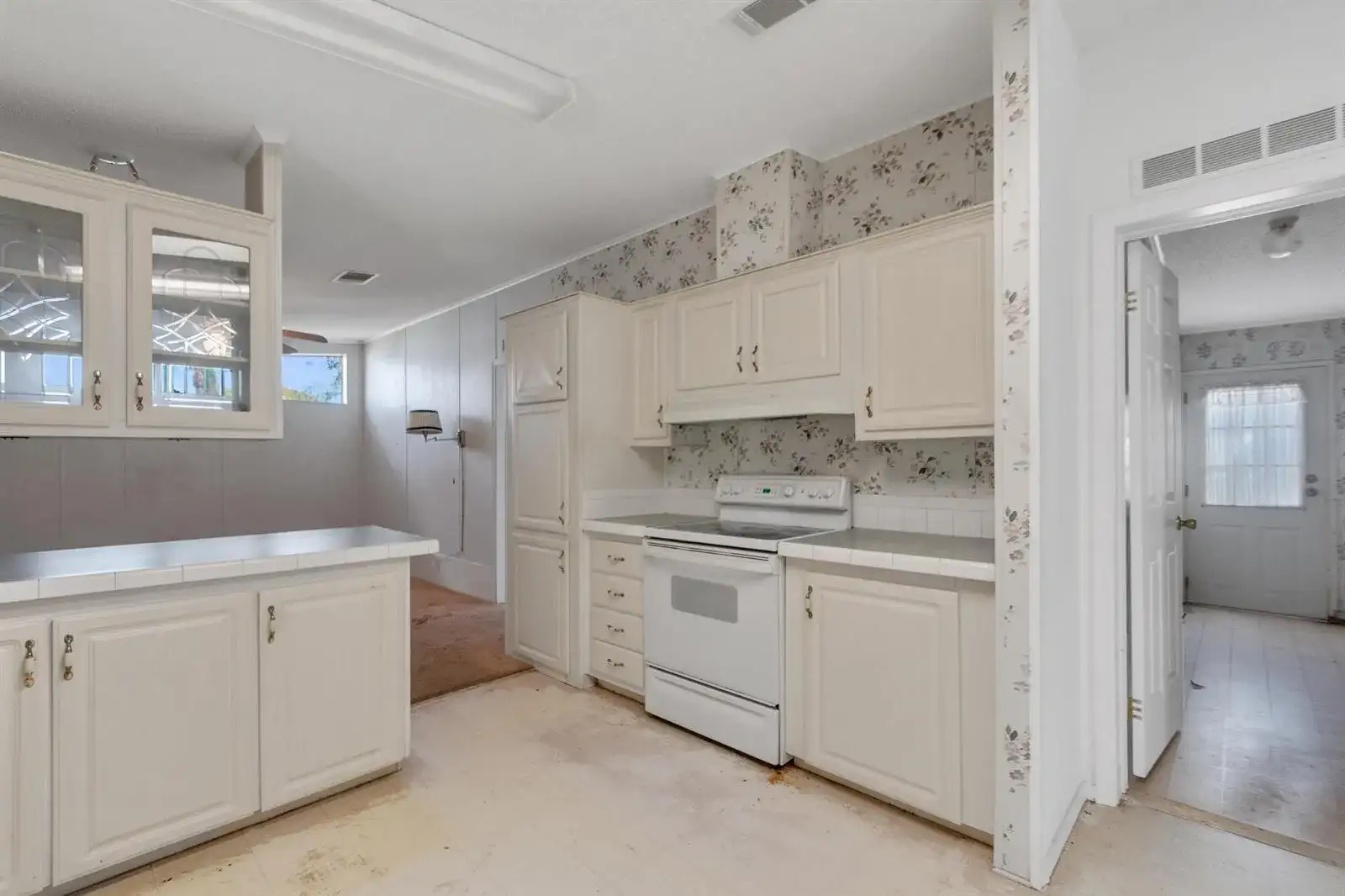 8142 Meadowlark Lane, Port St. Lucie FL 34952 photo 4