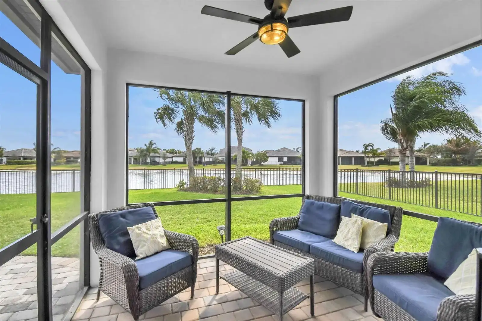 479 SE Vallarta Drive, Port St. Lucie FL 34984 photo 4