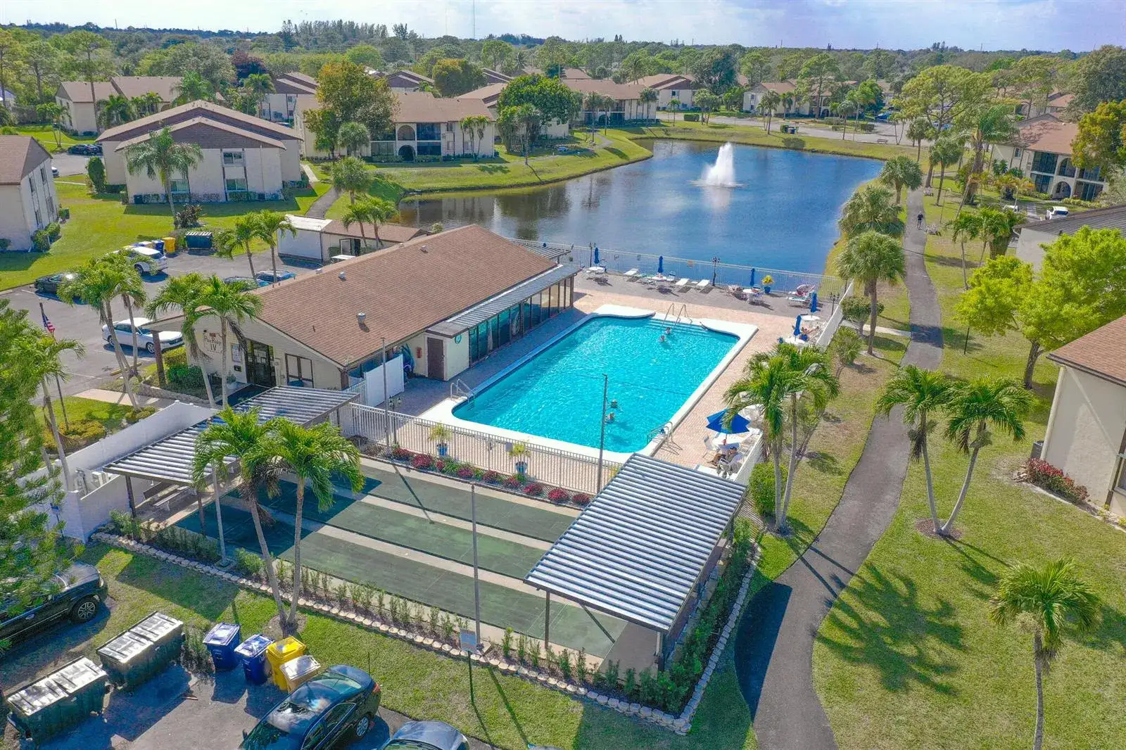 3530 Pine Needle Drive # 2, FL 33463 photo 4