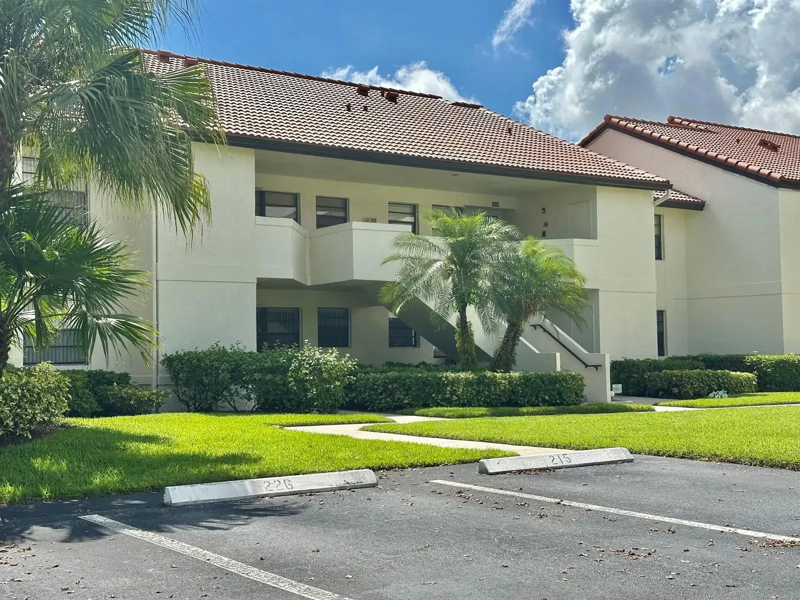 5807 Parkwalk Drive, Boynton Beach FL 33472 photo 2