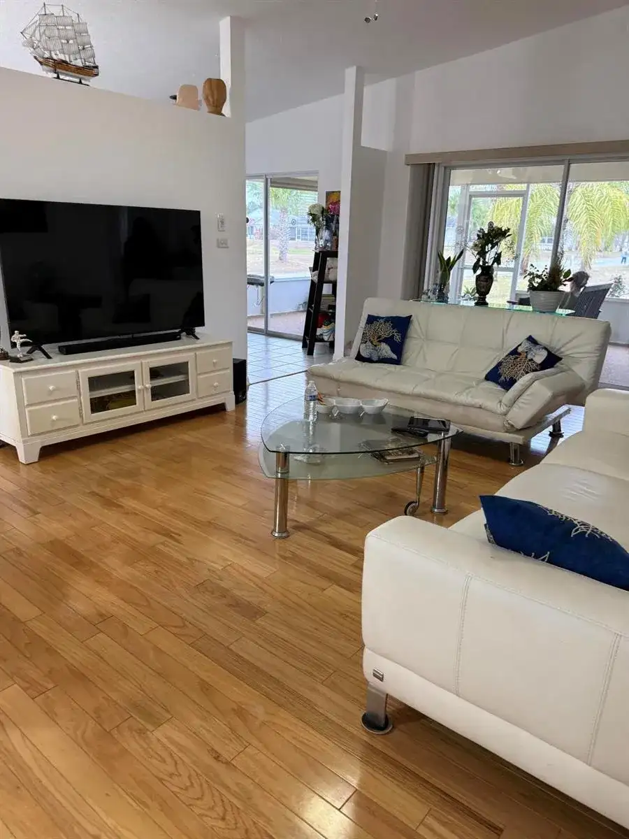 6736 Alheli ,, Fort Pierce FL 34951 photo 4