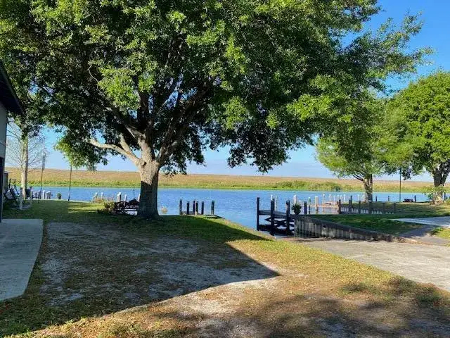 8680 Us Highway 441 SE # 35, Okeechobee FL 34974 photo 3